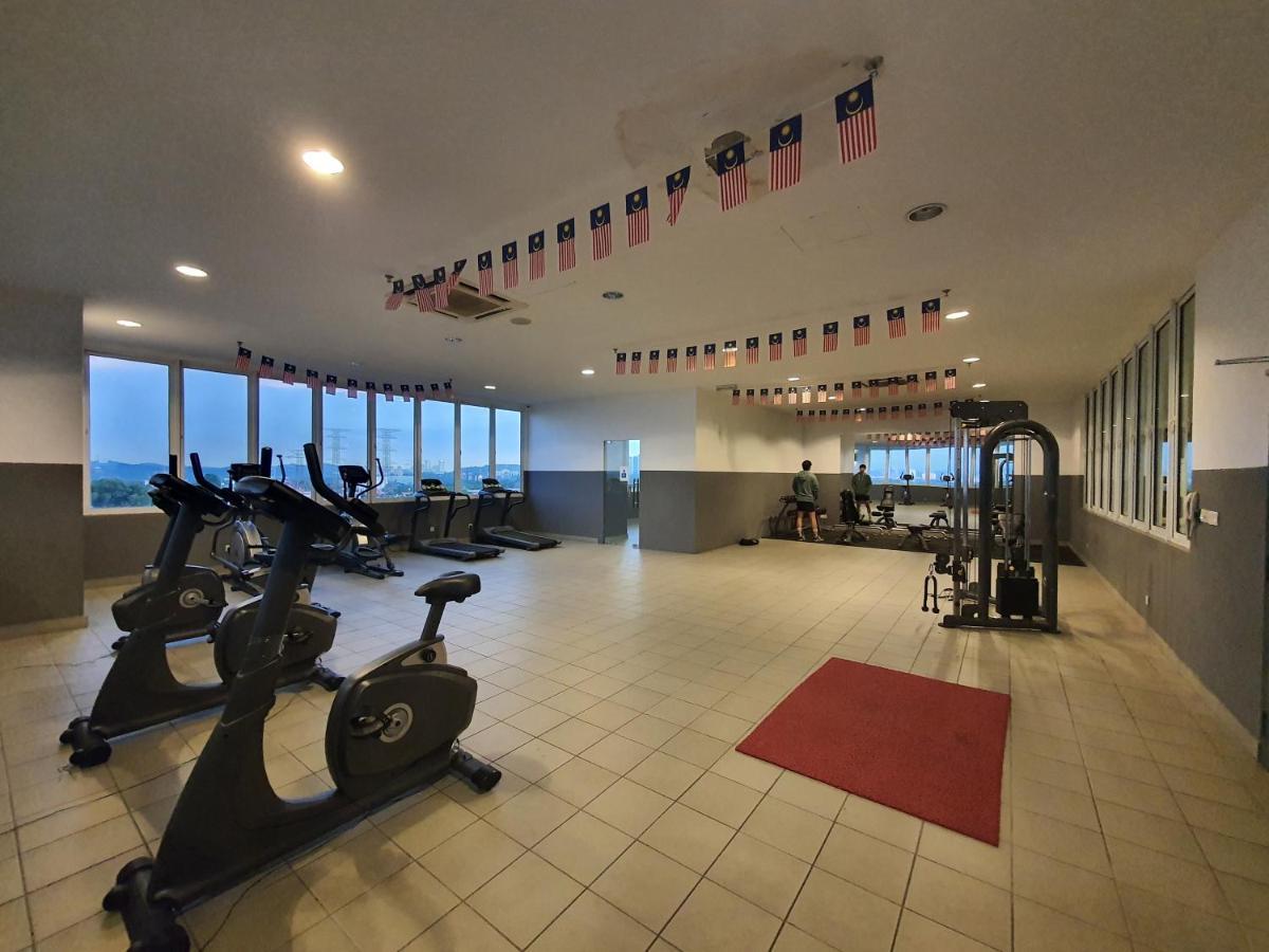 De Centrum By Adam Homestay, Putrajaya Bangi Apartment *
